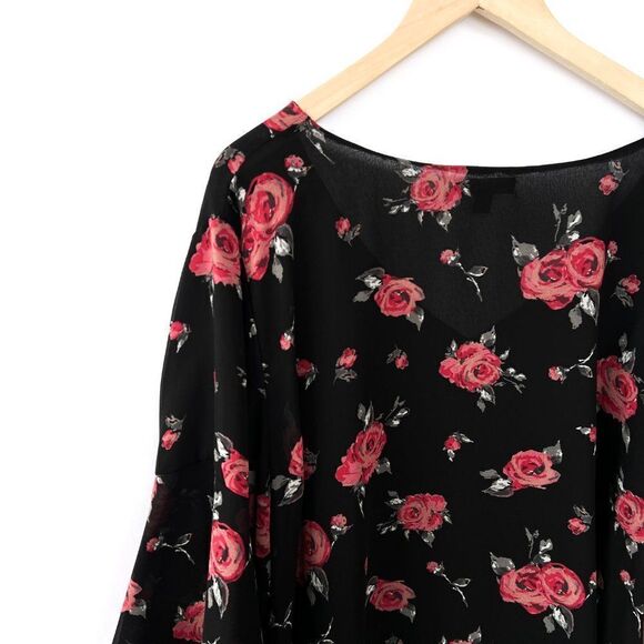Lane Bryant Black Red Rose Floral Print Semi Sheer Ruffle Sleeve Top 26/28 - Picture 6 of 7